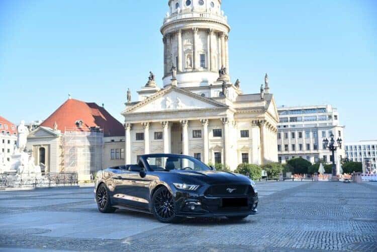 Rent a Ford Mustang GT in Berlin