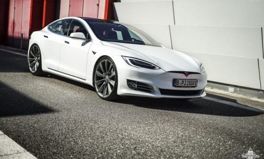 Rent a Tesla Model S in Berlin