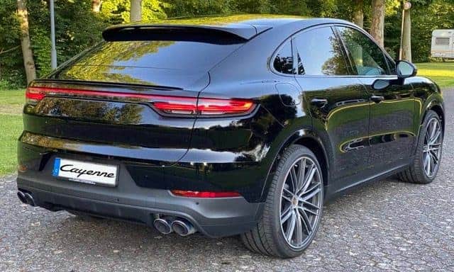 Rent a Porsche Cayenne Coupé in Cologne