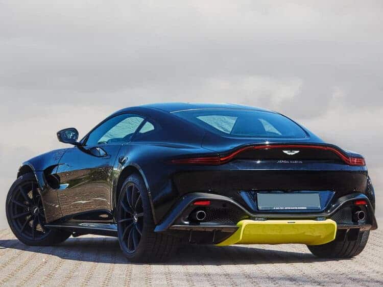 Rent an Aston Martin New Vantage in Frankfurt