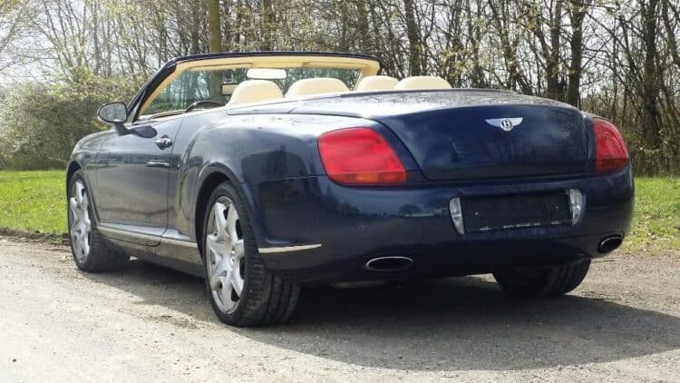 Rent a Bentley Continental GTC in Hannover