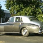 Rent a BENTLEY S1 / RHD in Hannover