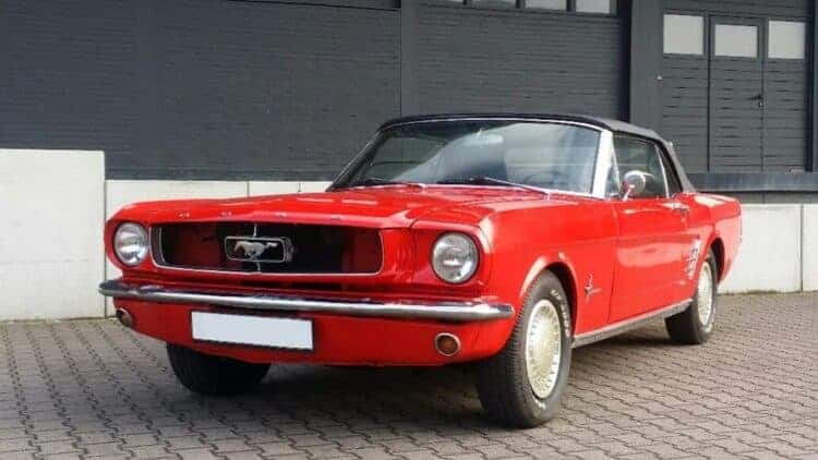 Rent a 1966 Ford Mustang in Hannover