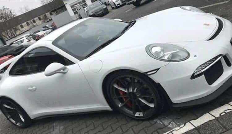 Rent a Porsche 911 GT3 in Frankfurt now