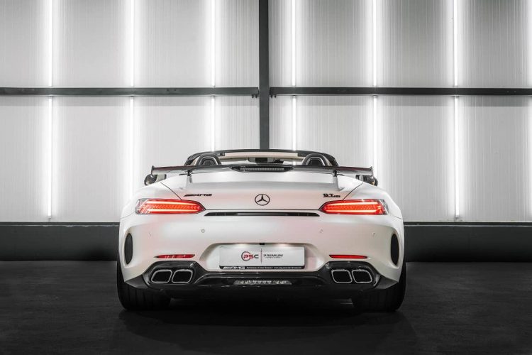 Rent a Mercedes AMG GT-C Roadster in Bremen