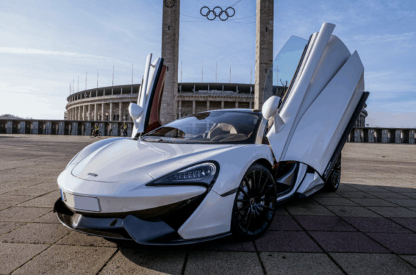 Rent a McLaren 570 GT in Berlin