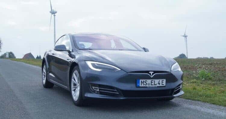 Rent a Tesla Model S 75 in Münster