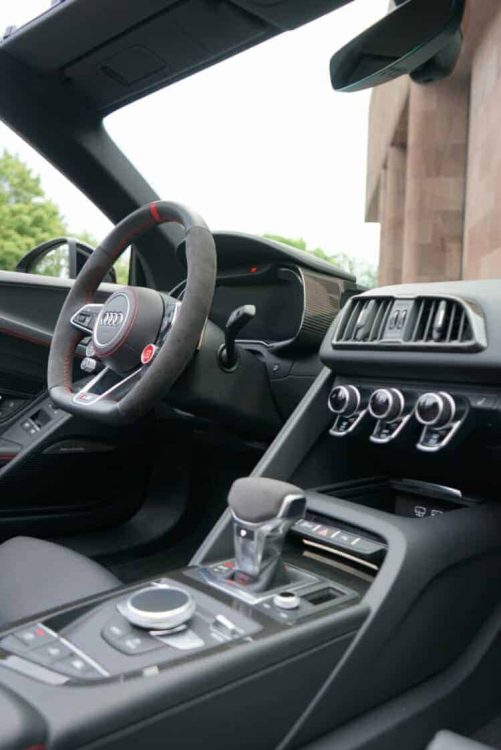 Rent an Audi R8 V10 Performance Spyder in Bielefeld