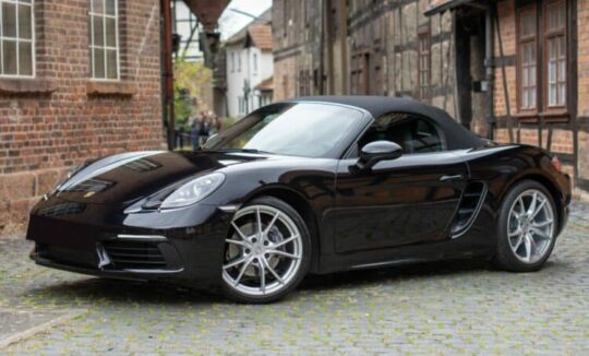 rent-a-porsche-in-germany-drivar-luxury-car-rental