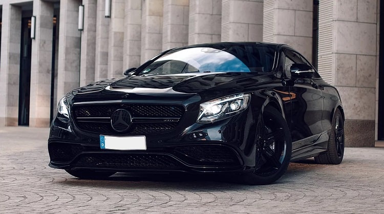 Rent a Mercedes S63 AMG Coupé in Frankfurt