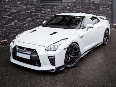 Rent a Nissan GTR in Bielefeld