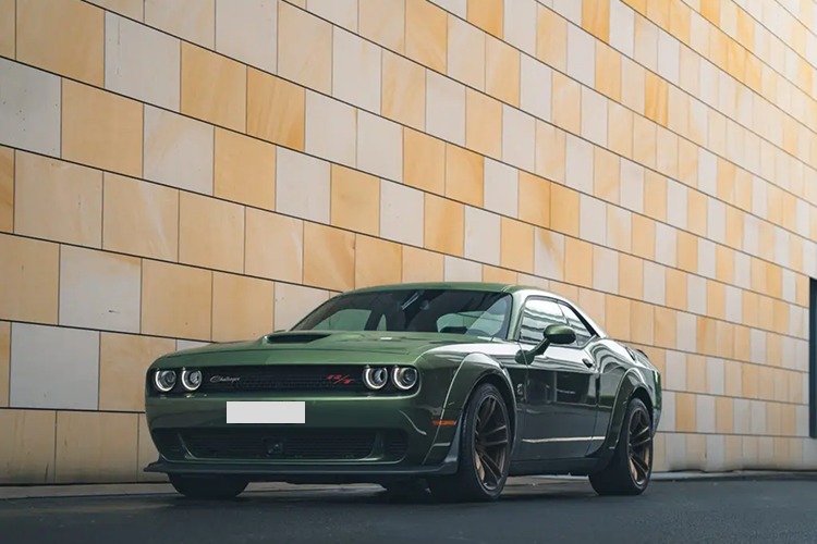 Rent a DODGE CHALLENGER SHAKER in Frankfurt