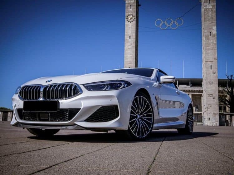 Rent a BMW M850i Cabrio in Berlin