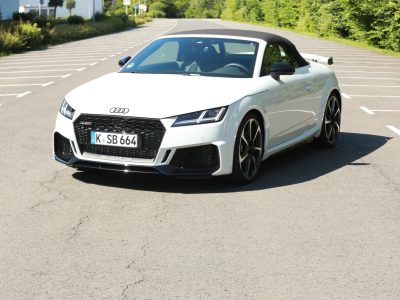 Rent an Audi TT RS in Cologne