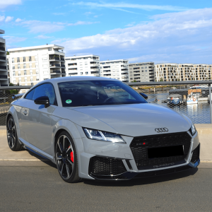 Rent an Audi TT RS in Frankfurt
