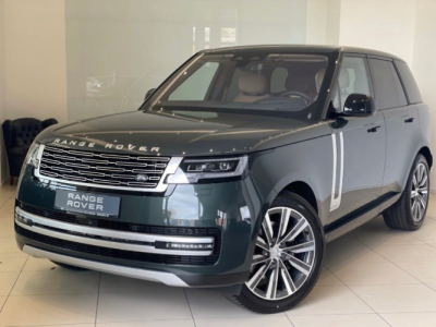 Rent a Range Rover Autobiography in Munich