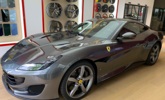 Rent a Ferrari Portofino in Munich