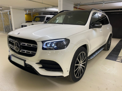 Rent a Mercedes GLS580 in Munich