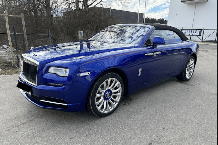 Rent a Rolls Royce Dawn in Munich