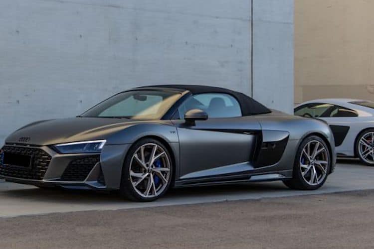 Rent an Audi R8 V10 Performance Spyder in Stuttgart