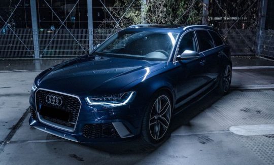 Rent an Audi RS6 in Paderborn