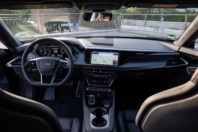 Audi e deals tron renting