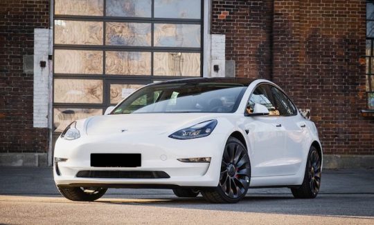 Rent a Tesla Model 3 Performance in Munich
