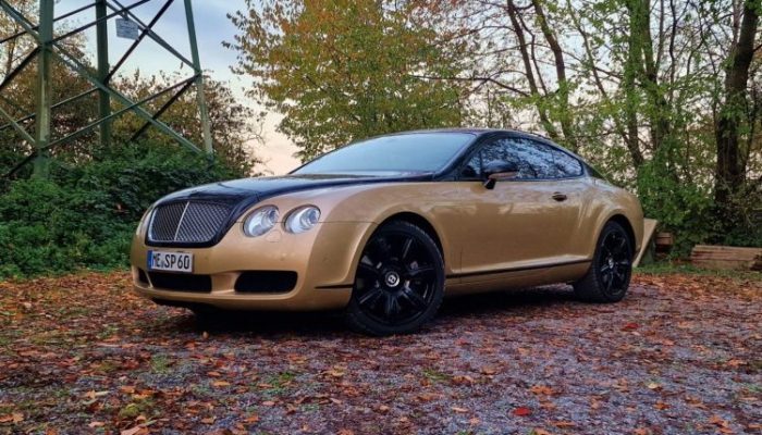 Rent a Bentley Continental GT in Düsseldorf