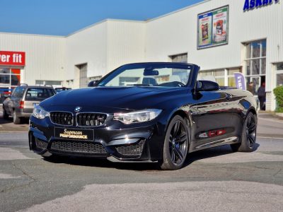 Rent a BMW M4 Cabrio in Düsseldorf