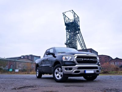 Rent a Dodge RAM 1500 Bighorn in Dortmund