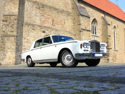 Rent a Rolls Royce Silver Shadow in Dortmund