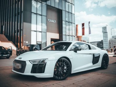 Rent an Audi R8 V10 Performance in Duisburg