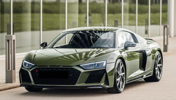 Rent an Audi R8 V10 Performance in Stuttgart