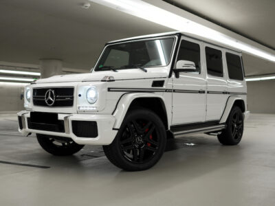 Rent a Mercedes G63 AMG in Düsseldorf