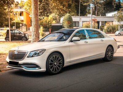 Rent a Mercedes Maybach S560 in Berlin