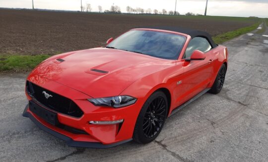 Rent a Ford Mustang GT Converitble in Hannover