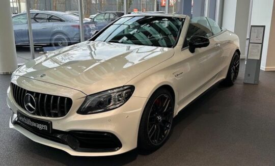 Rent a Mercedes C63S AMG Convertible in Kassel