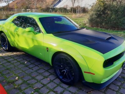 Rent a Dodge Challenger R/T in Hannover