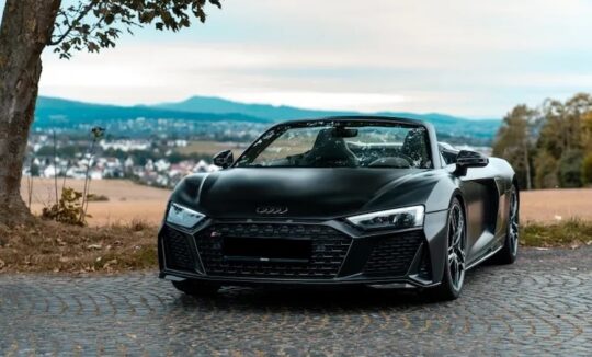 Frontview from Audi R8 Spyder