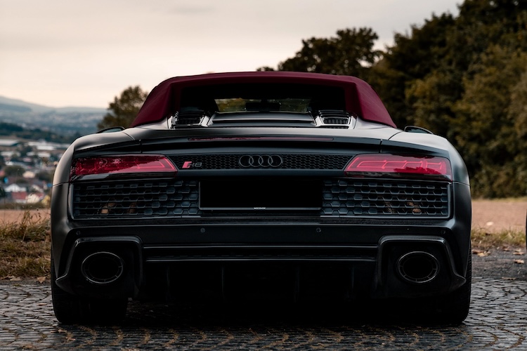 Backview from Audi R8 Spyder