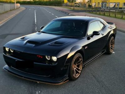 Front view of Rent a DODGE CHALLENGER SHAKER in Frankfurt