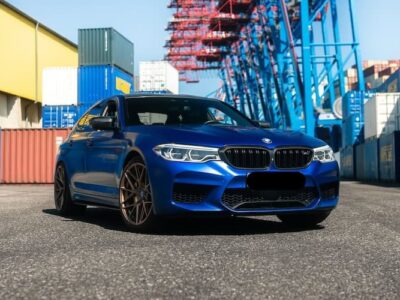 Rent a BMW M5 in Kiel