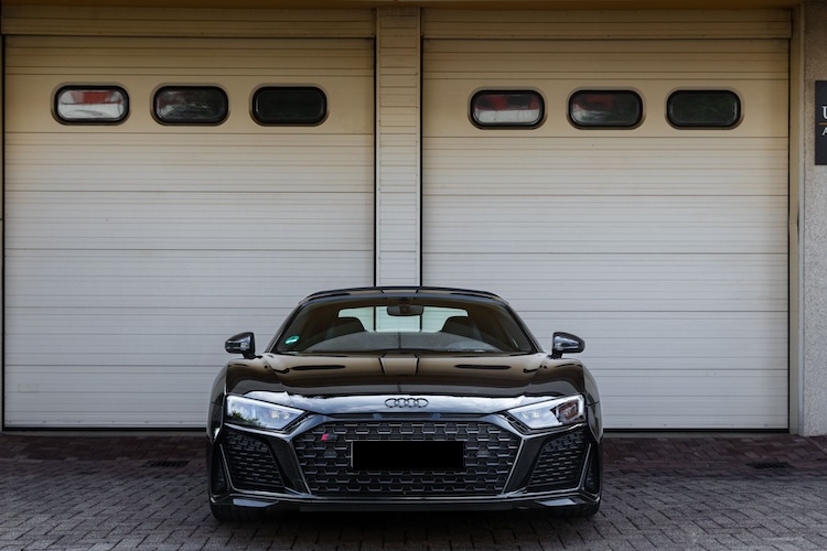 front view from Audi R8 Performance Spyder in Stuttgart