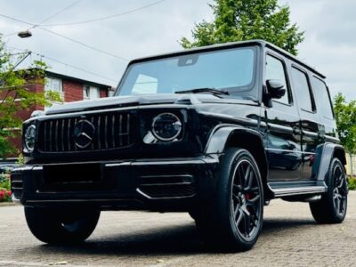 Rent a Mercedes G Class in Duisburg