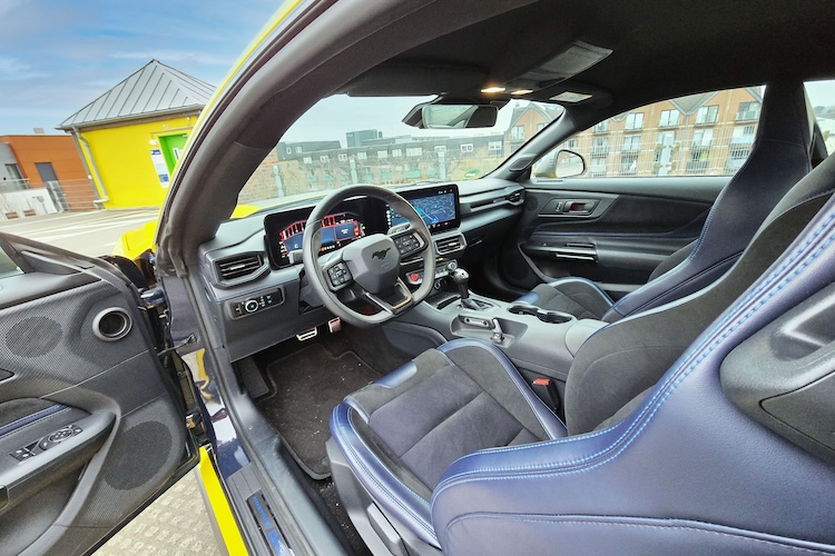 Interior from Ford Mustang GT Dark Horse in Düsseldorf