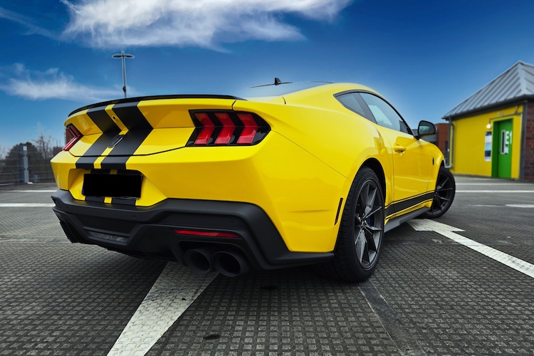 back site form Ford Mustang GT Dark Horse in Düsseldorf