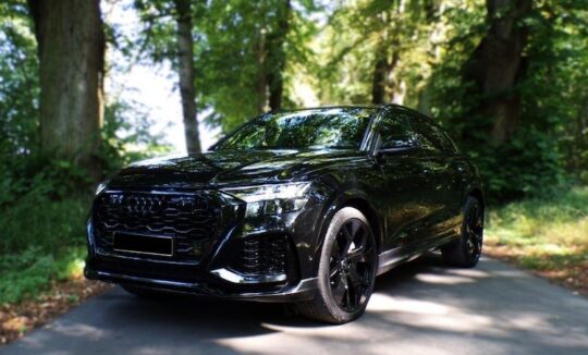 Front View of an Audi RSQ8 in Einbeck