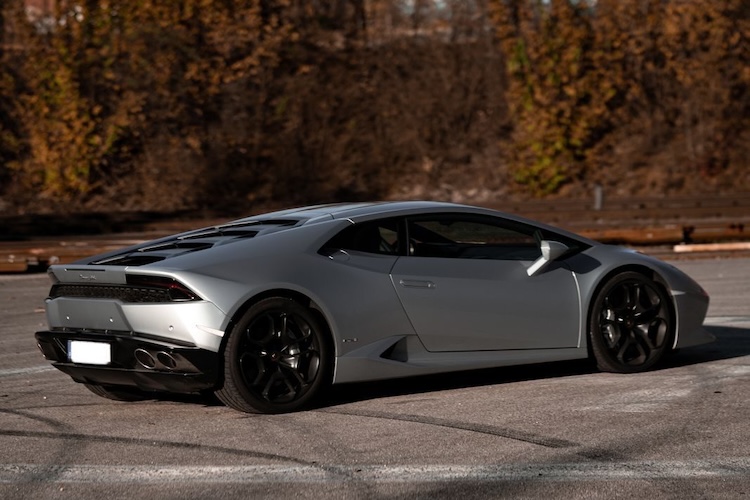 Side View of a a Lamborghini Huracan in Munich