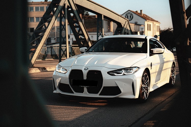 Frontview from BMW M4 Competition in Wiesbaden