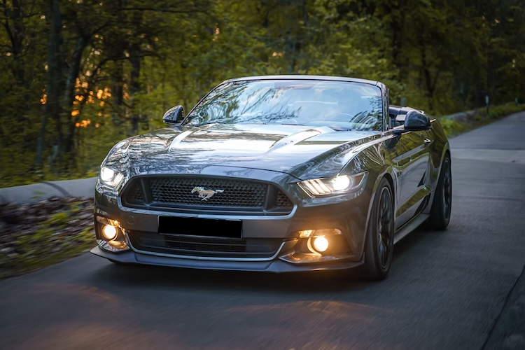 Frontview from Ford Mustang GT Cabrio in Nuremberg